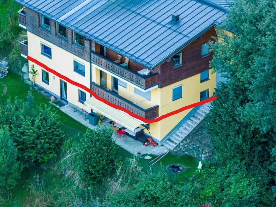 Zentrales Mit Terrasse *